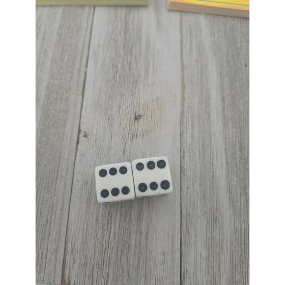 Vintage Monopoly Scooby-Doo Ed Game Replacement Zoinks Ruh Roh Cards And Dice - Picture 4 of 8